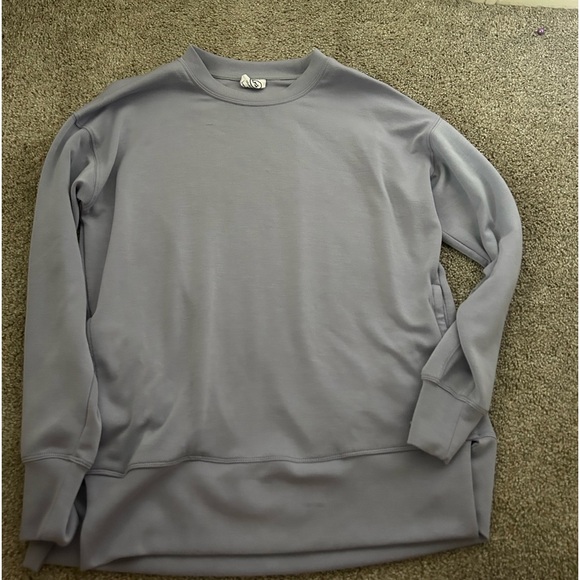 Purple soft crewneck - Picture 1 of 3